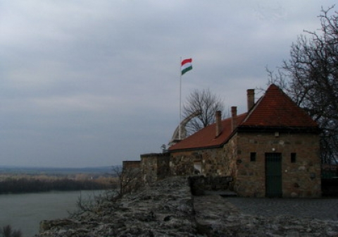 Pe malul Dunarii
