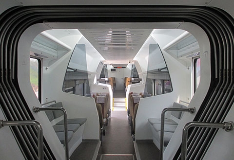 Trenul Hyperion - vedere interior (4)