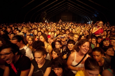 Sziget 2010 A38 stage crowd