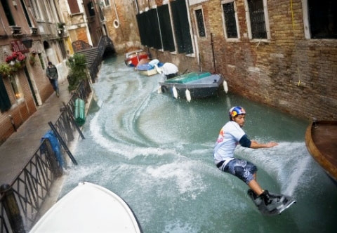 Wakeboarding in Venice