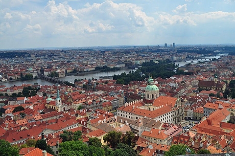 Panorama din turnul castelului din Praga