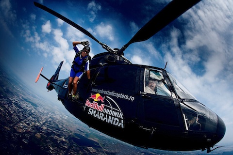 Red Bull parasutism ordinul Smaranda 2013